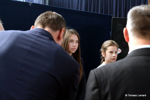 2015-10-16-122144-canon eos 700d